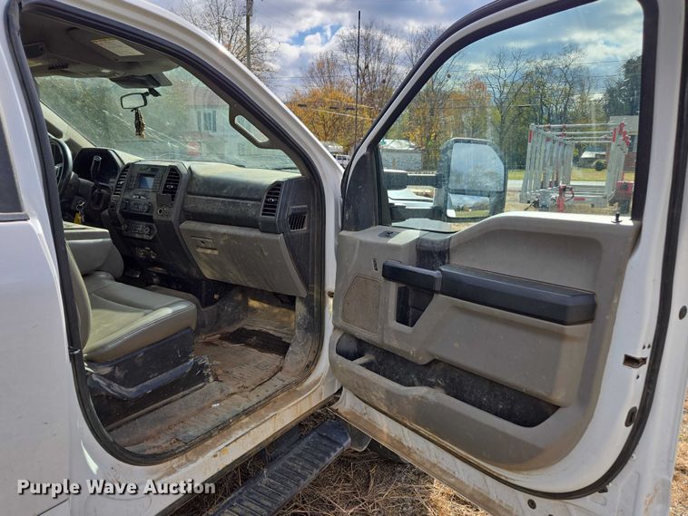 image for item EV4396 2021 Ford F600 dump truck