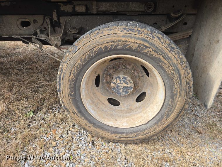 image for item EV4396 2021 Ford F600 dump truck