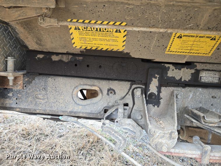 image for item EV4396 2021 Ford F600 dump truck