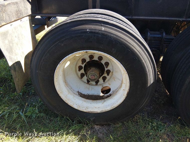 image for item EV5394 2016 Pitts LT40 log trailer