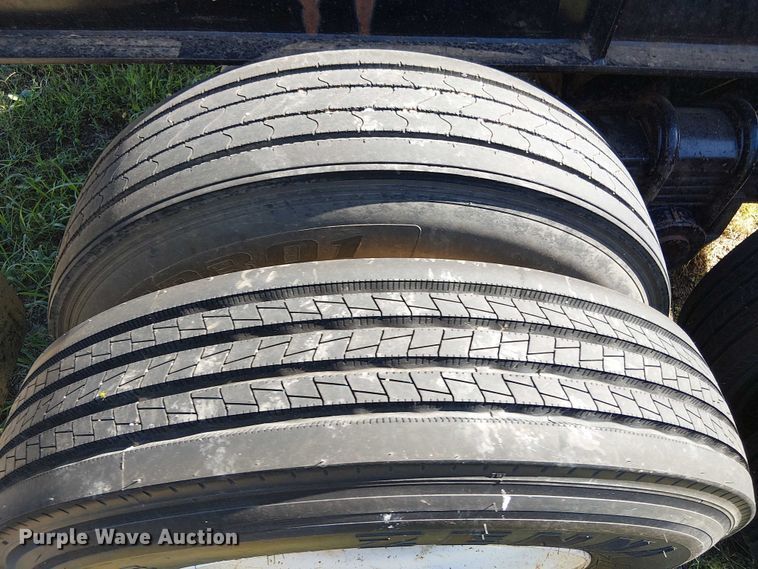 image for item EV5394 2016 Pitts LT40 log trailer