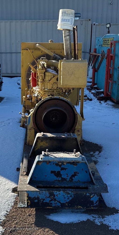 image for item FB0469 Caterpillar 3406 power unit