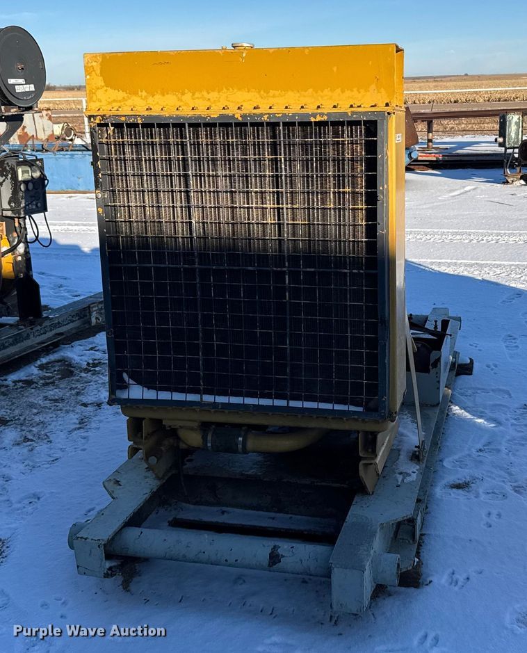 image for item FB0470 Caterpillar 3306 power unit