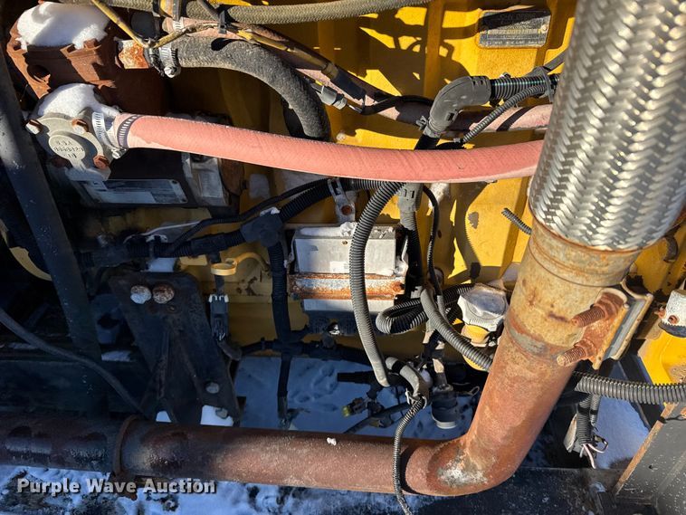 image for item FB0471 John Deere power unit