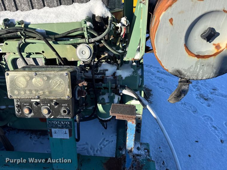 image for item FB0472 Volvo power unit