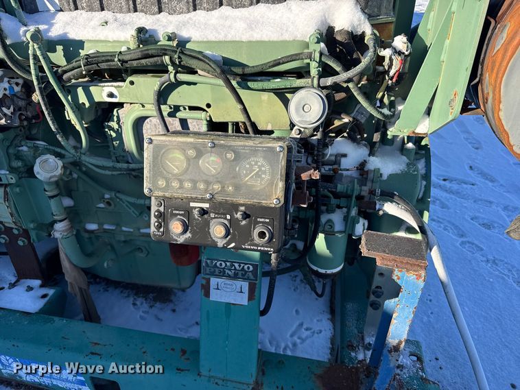 image for item FB0472 Volvo power unit