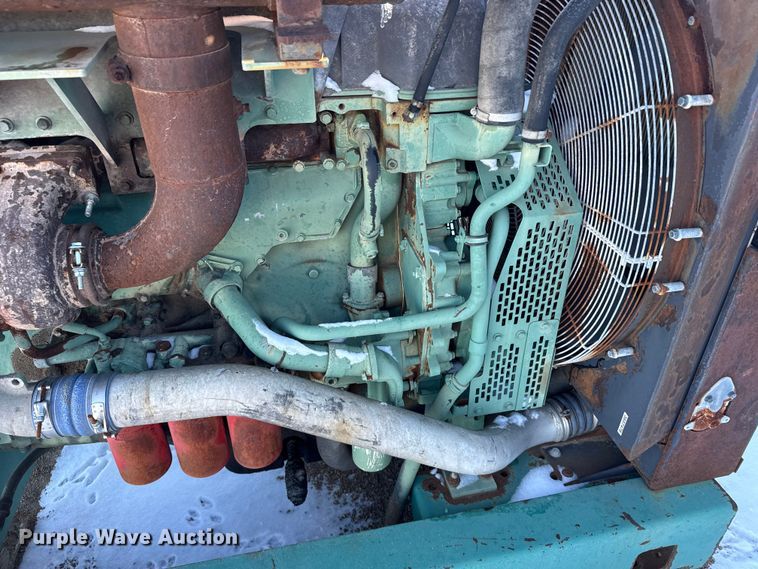 image for item FB0472 Volvo power unit