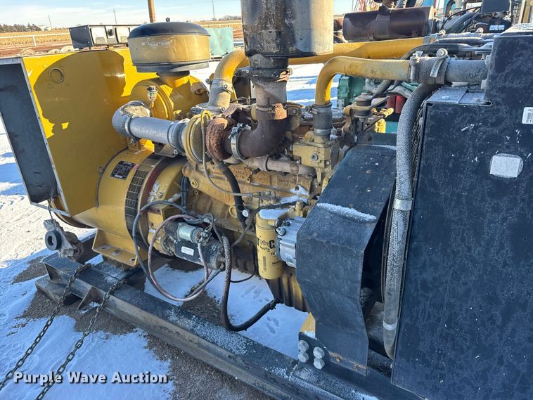 image for item FB0473 Caterpillar generator
