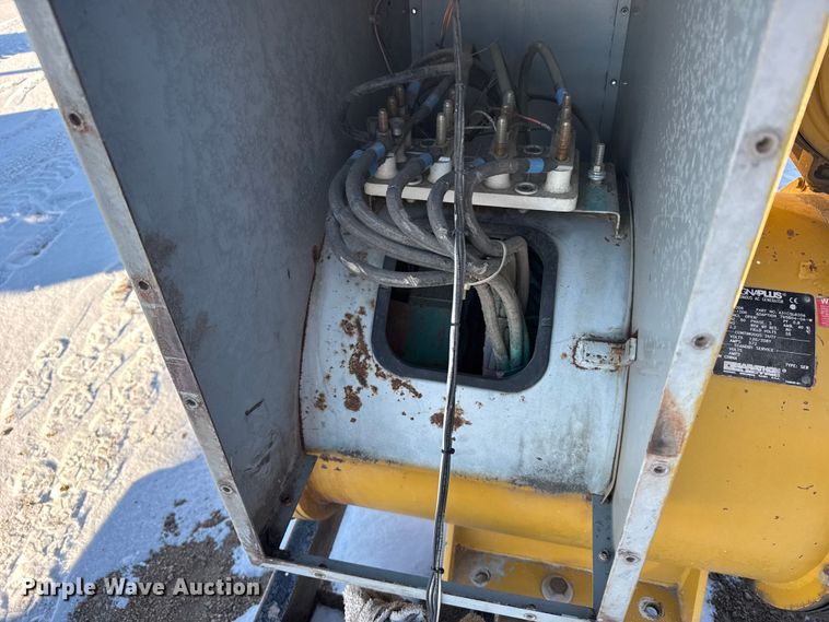 image for item FB0473 Caterpillar generator