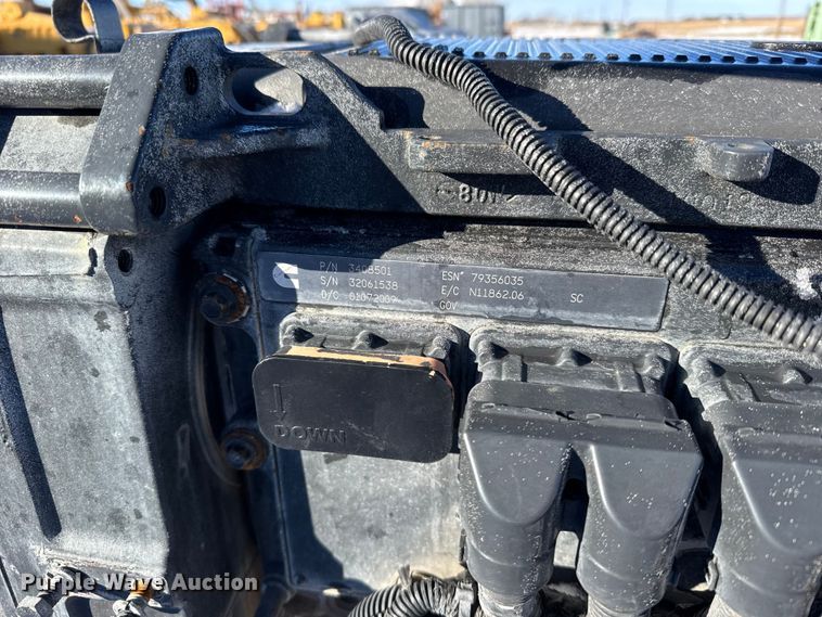 image for item FB0476 Cummins engine