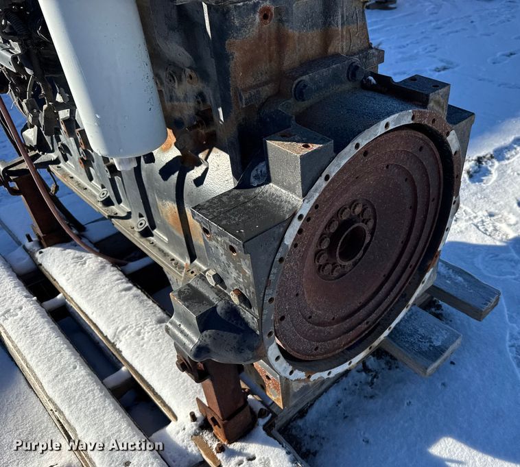 image for item FB0476 Cummins engine