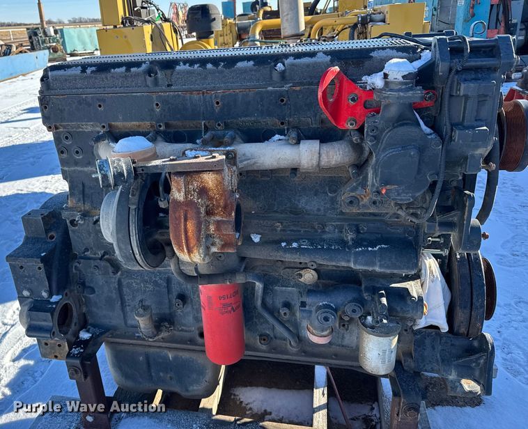 image for item FB0476 Cummins engine