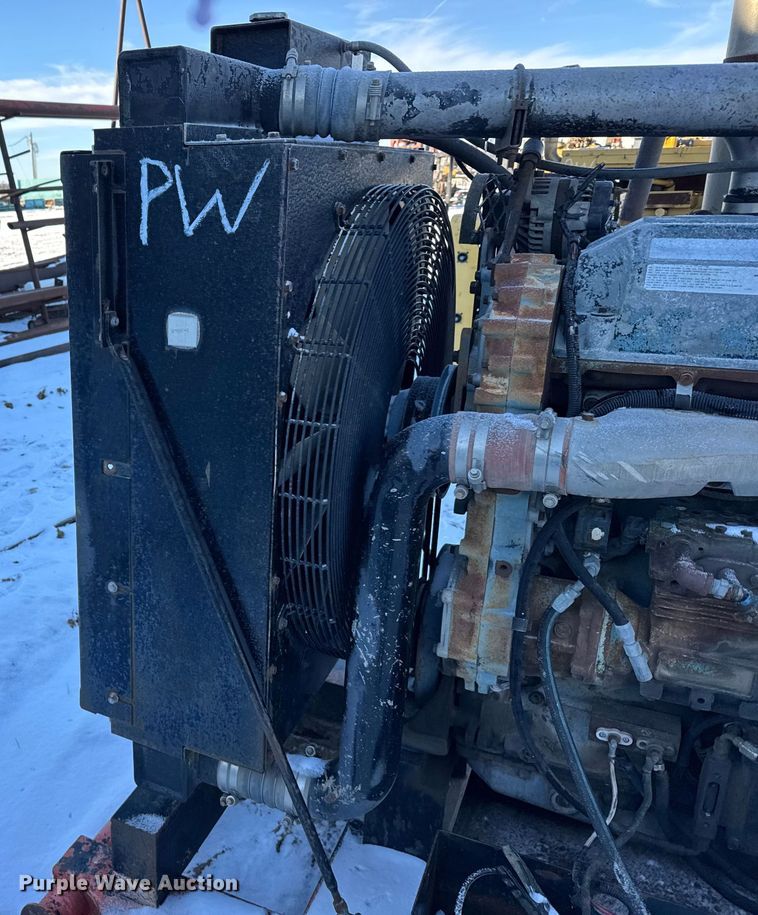 image for item FB0477 Detroit Diesel Series 60 power unit