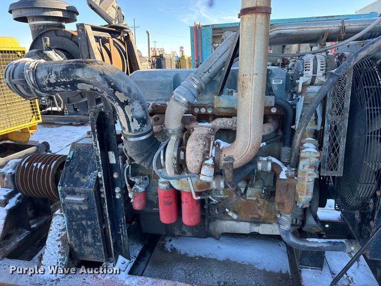 image for item FB0477 Detroit Diesel Series 60 power unit