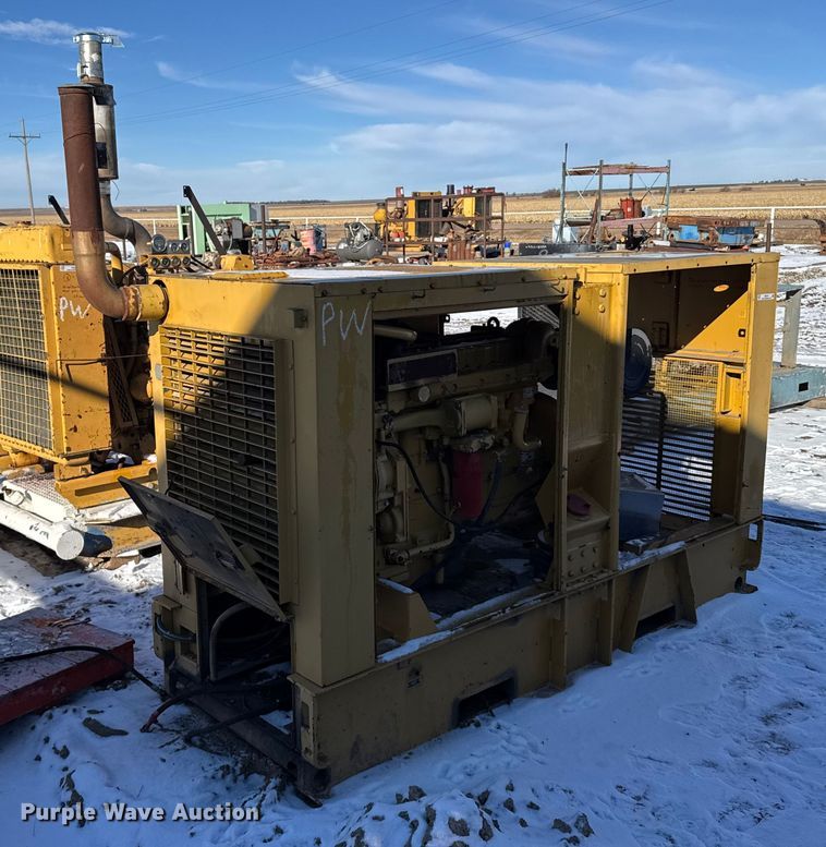 image for item FB0479 Caterpillar 3306 power unit