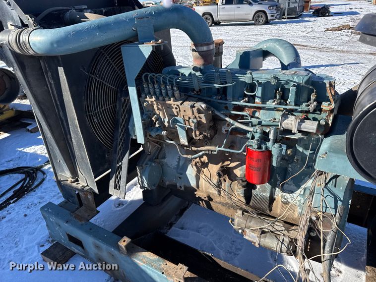 image for item FB0482 Detroit Diesel Series 40 power unit