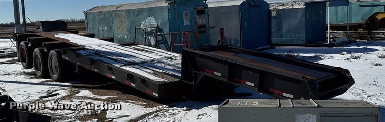image for item FB0483 2008 Monarch lowboy equipment trailer