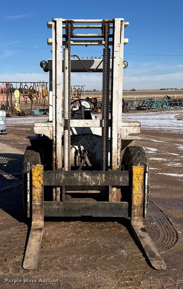 image for item FB0484 1989 Master Craft MC84L forklift