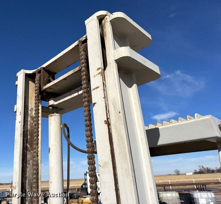 image for item FB0484 1989 Master Craft MC84L forklift