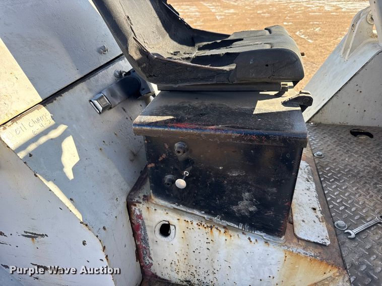 image for item FB0484 1989 Master Craft MC84L forklift