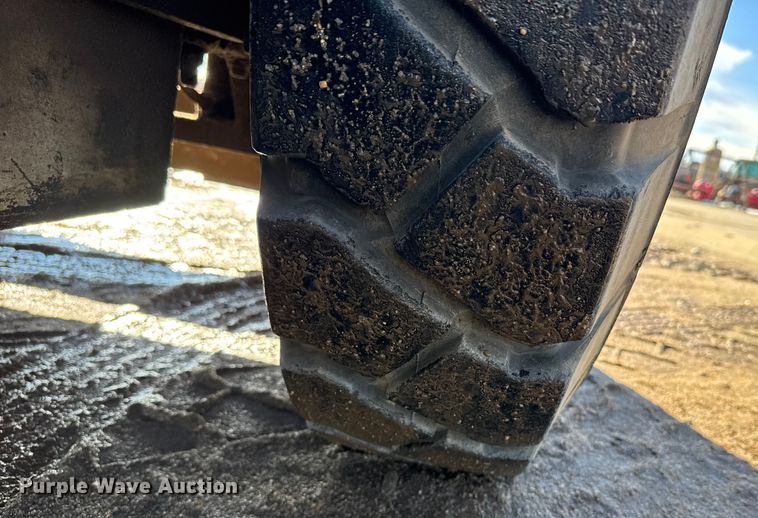 image for item FB0484 1989 Master Craft MC84L forklift