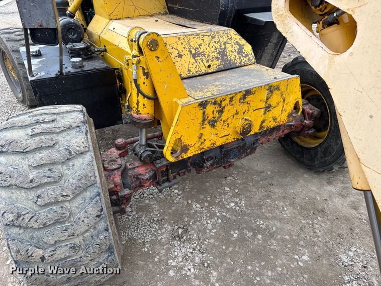 image for item FB0503 1995 Gehl 553 telehandler