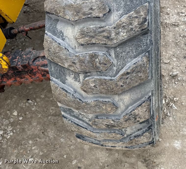 image for item FB0503 1995 Gehl 553 telehandler