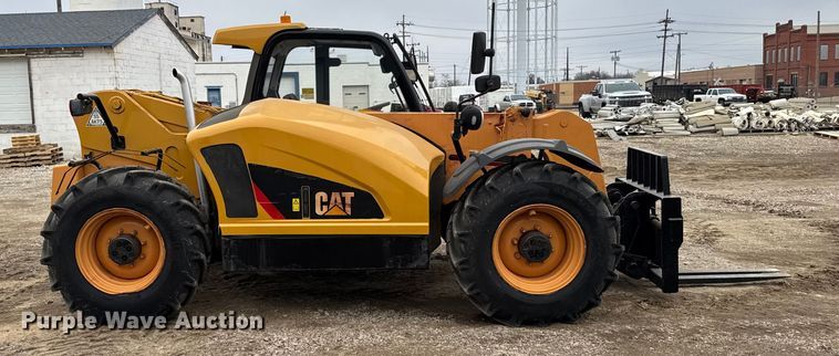 image for item FB0504 2014 Caterpillar TH407C telehandler