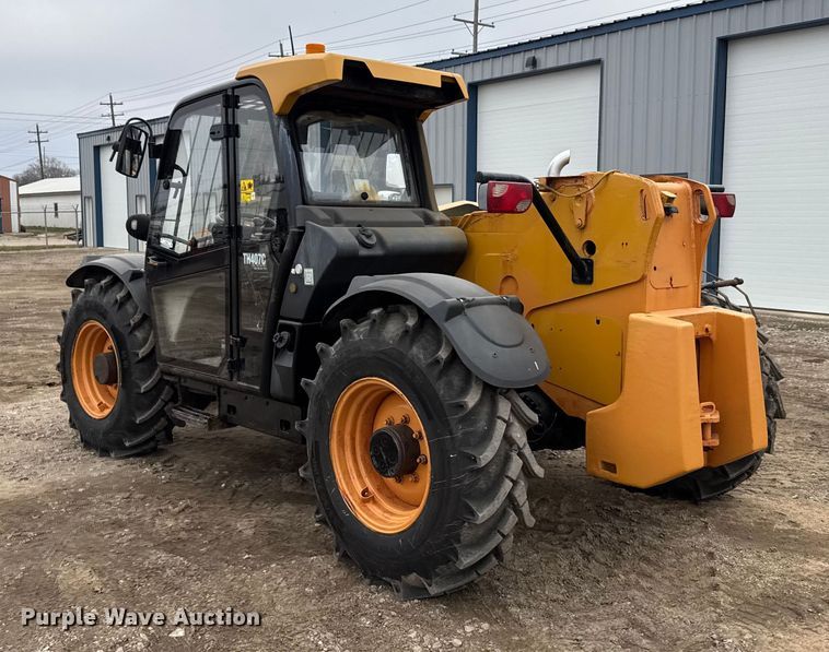image for item FB0504 2014 Caterpillar TH407C telehandler