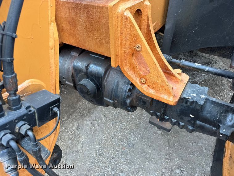 image for item FB0504 2014 Caterpillar TH407C telehandler