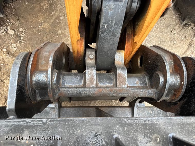 image for item FB0504 2014 Caterpillar TH407C telehandler