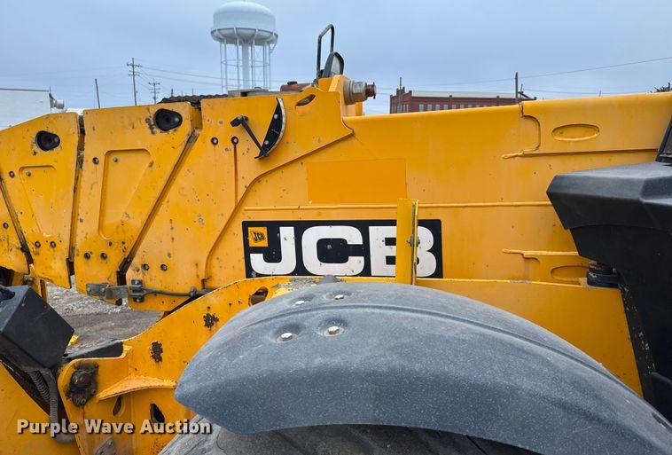 image for item FB0505 2018 JCB 508-66 telehandler