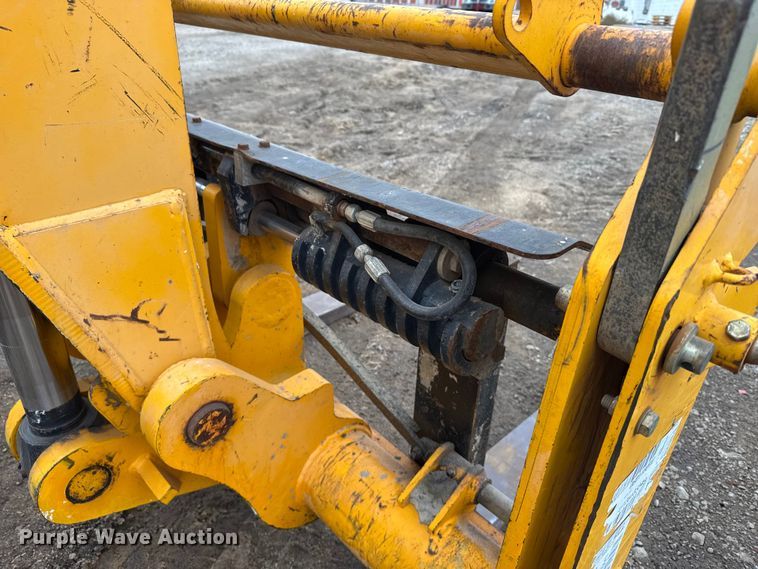 image for item FB0505 2018 JCB 508-66 telehandler