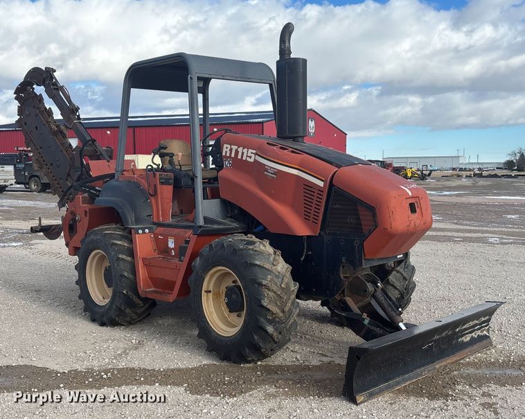 image for item FG1543 2002 Ditch Witch RT115 trencher