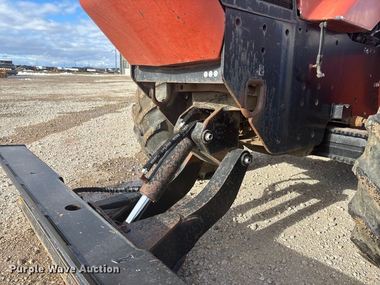 image for item FG1543 2002 Ditch Witch RT115 trencher