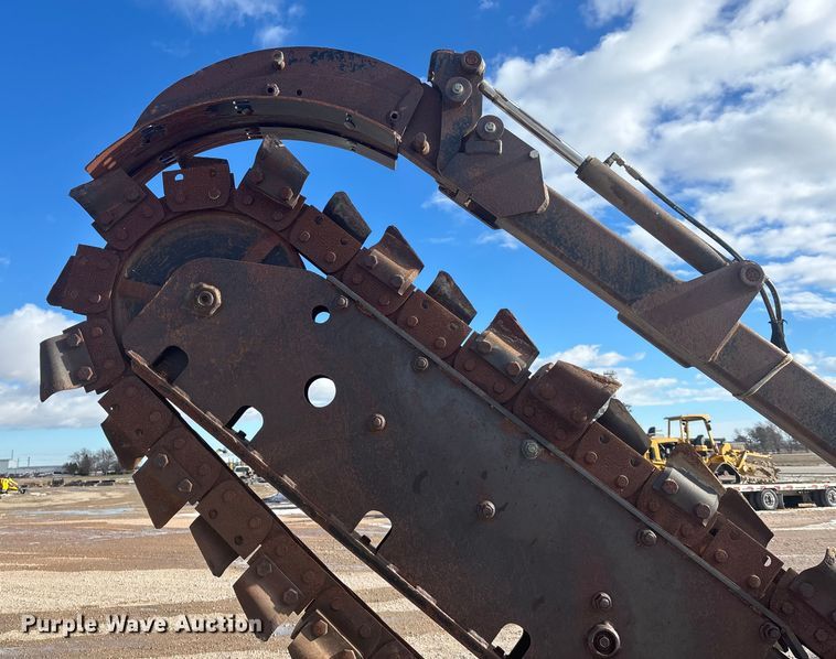 image for item FG1543 2002 Ditch Witch RT115 trencher