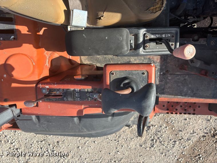 image for item FG1543 2002 Ditch Witch RT115 trencher