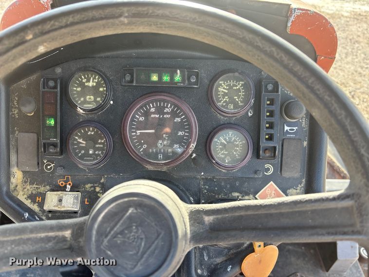 image for item FG1543 2002 Ditch Witch RT115 trencher