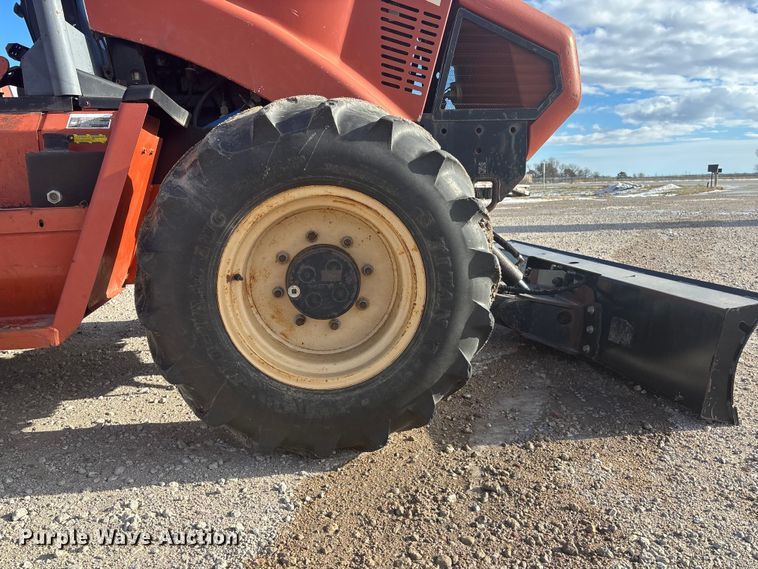 image for item FG1543 2002 Ditch Witch RT115 trencher