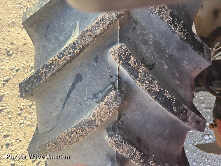 image for item FG1543 2002 Ditch Witch RT115 trencher