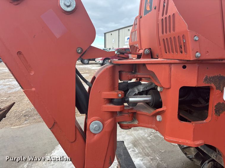 image for item FG1544 2005 Ditch Witch RT95 trencher