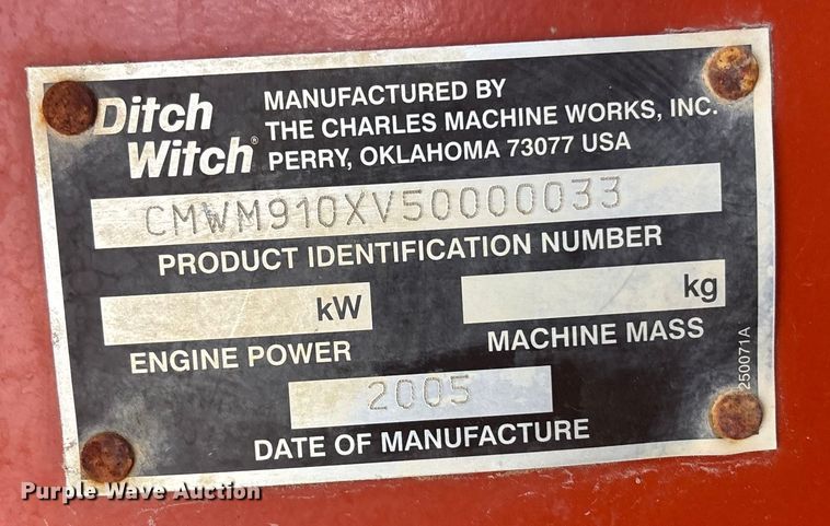 image for item FG1544 2005 Ditch Witch RT95 trencher