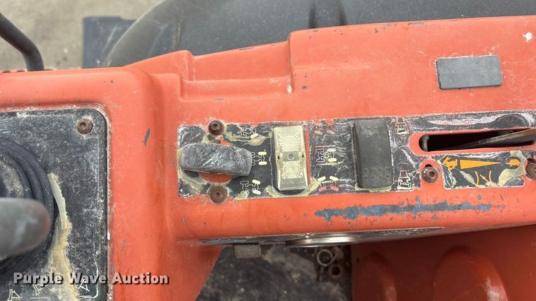 image for item FG1544 2005 Ditch Witch RT95 trencher