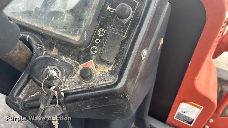 image for item FG1544 2005 Ditch Witch RT95 trencher