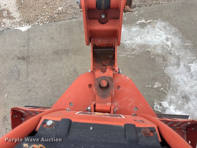 image for item FG1544 2005 Ditch Witch RT95 trencher