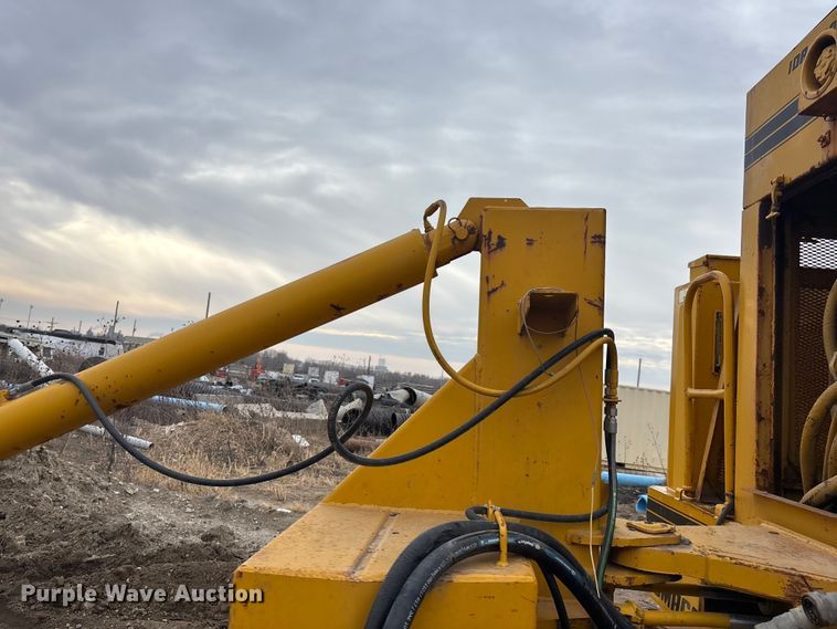 image for item FG1578 Gomaco 8500 B trimmer