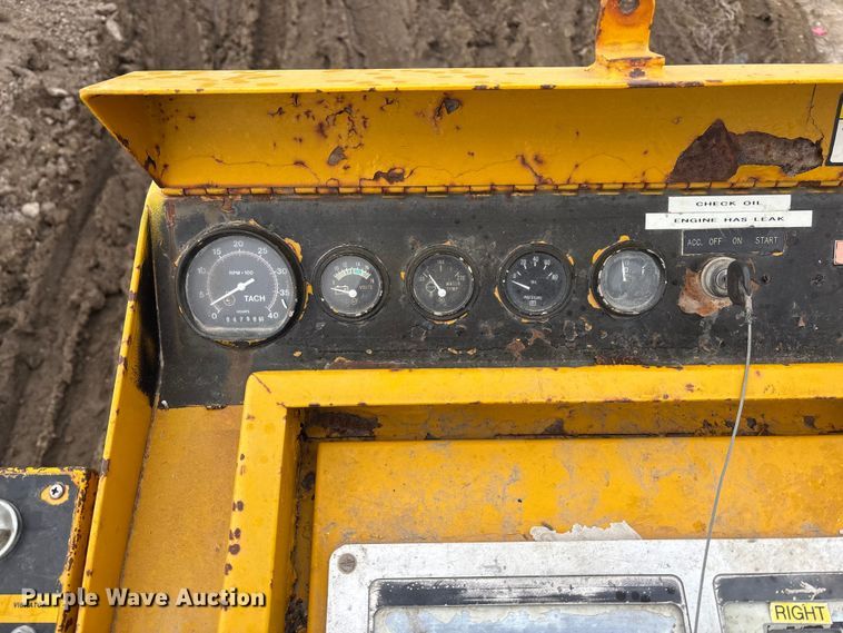 image for item FG1578 Gomaco 8500 B trimmer