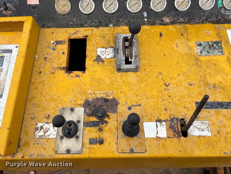 image for item FG1578 Gomaco 8500 B trimmer