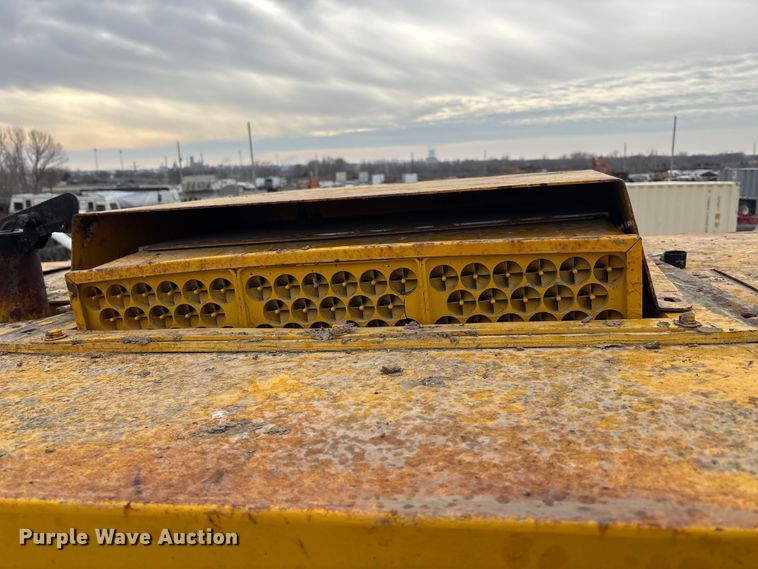 image for item FG1578 Gomaco 8500 B trimmer