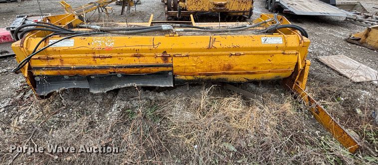 image for item FG1578 Gomaco 8500 B trimmer